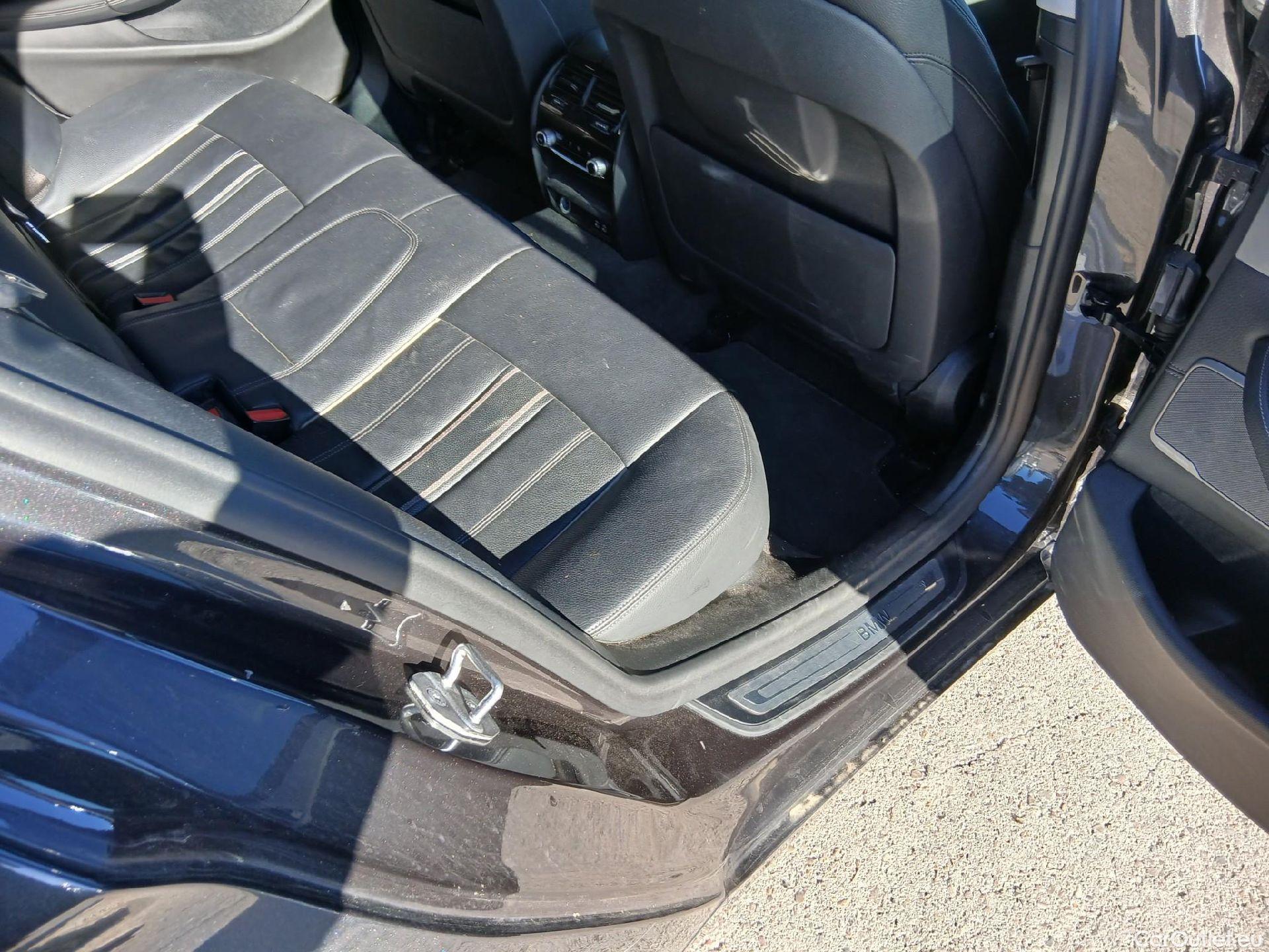  Bmw  Serie 5 BMW  / 2020 / 5P / familiar 520dA xDrive Touring #28