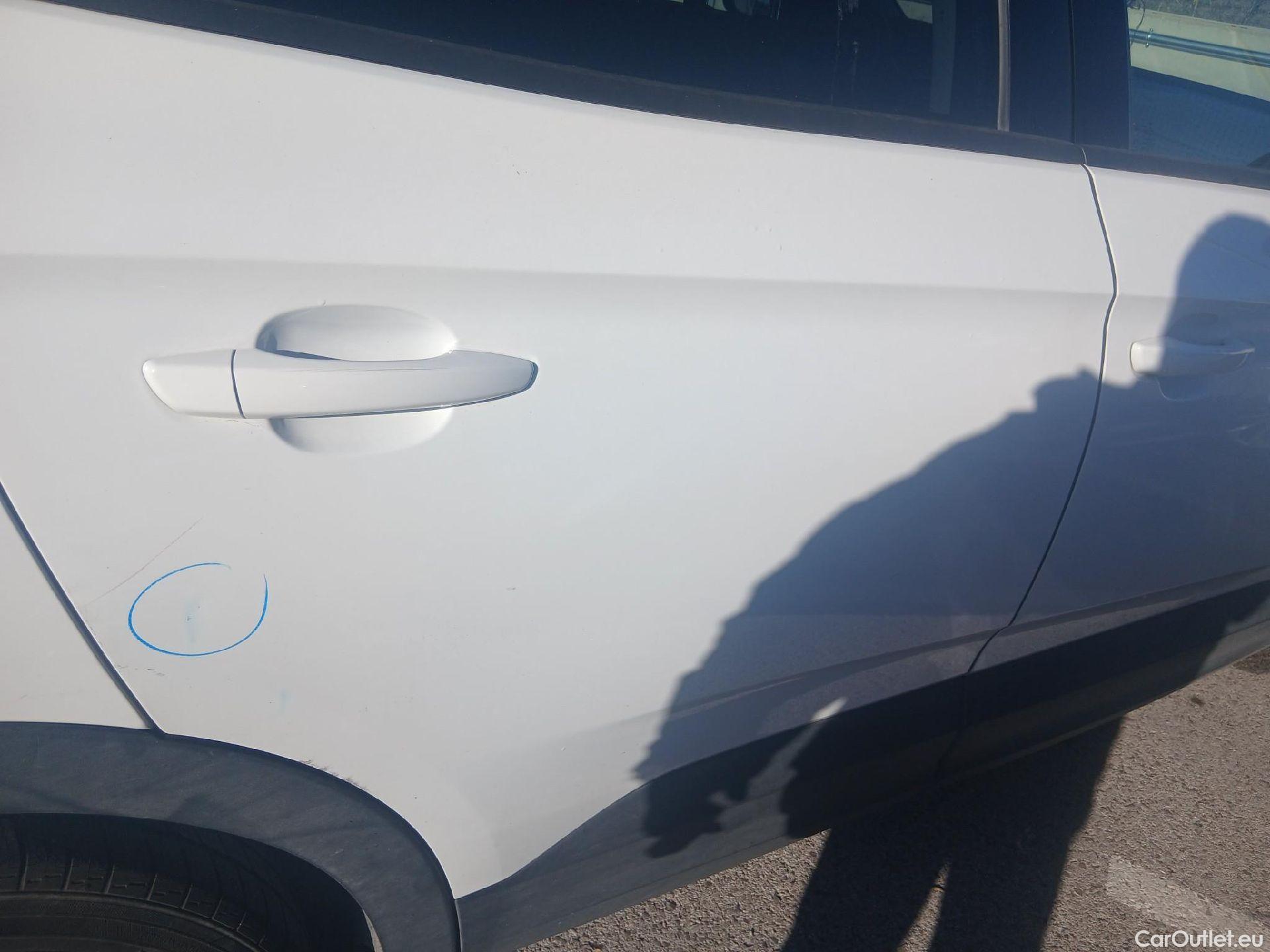  Opel   Grandland X OPEL PHEV / 2017 / 5P / todoterreno 1.6 Turbo Ultimate Auto 4x2 #28