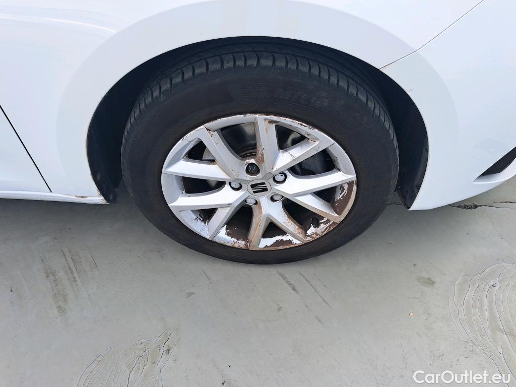  Land Rover  Discovery SEAT Nuevo León / 2020 / 5P / berlina con portón 2.0 TDI 85kW S&S Style Go (AC3) #5