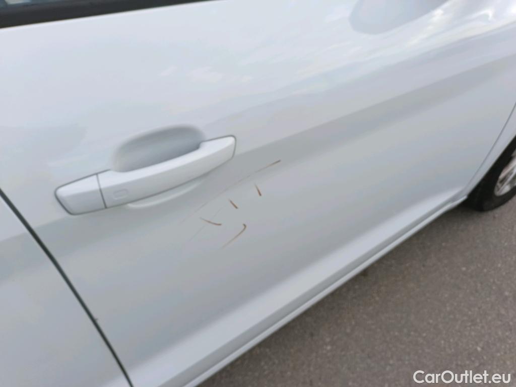  Audi  A1 Sportback AUDI A1 / 2018 / 5P / berlina con portón Sportback 25 TFSI 70kW (95CV) #7