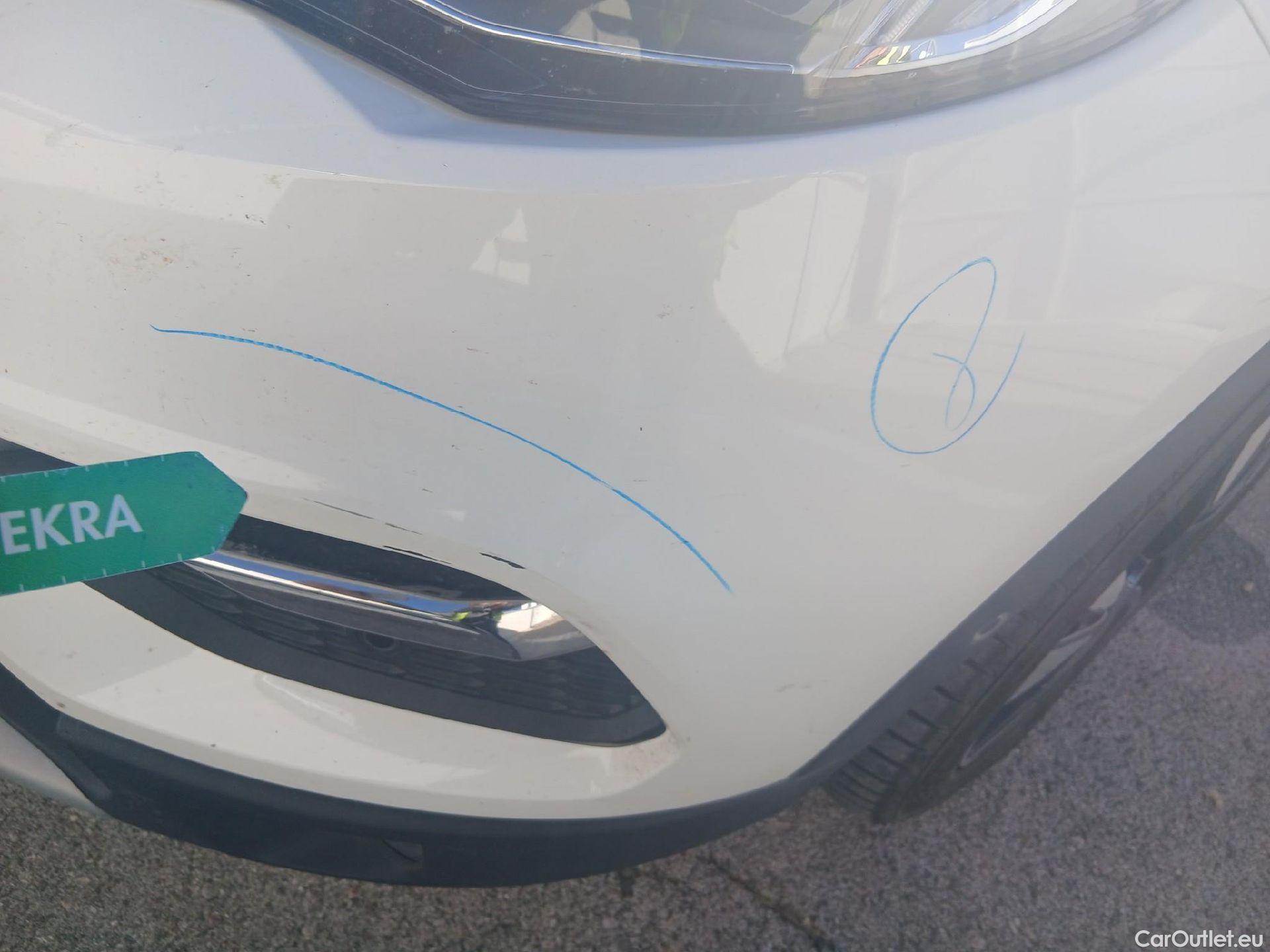  Opel   Grandland X OPEL PHEV / 2017 / 5P / todoterreno 1.6 Turbo Ultimate Auto 4x2 #8