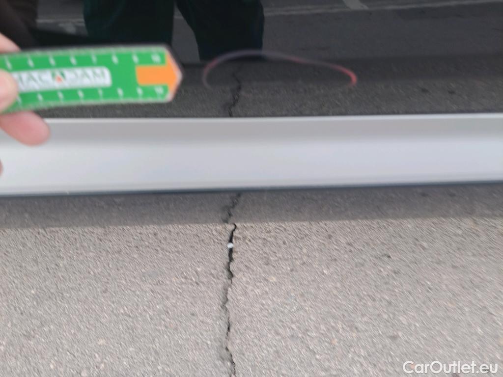  Audi  Q4 E-Tron AUDI  / 2021 / 5P / todoterreno S line 40 e-tron 150kW 82kWh #24