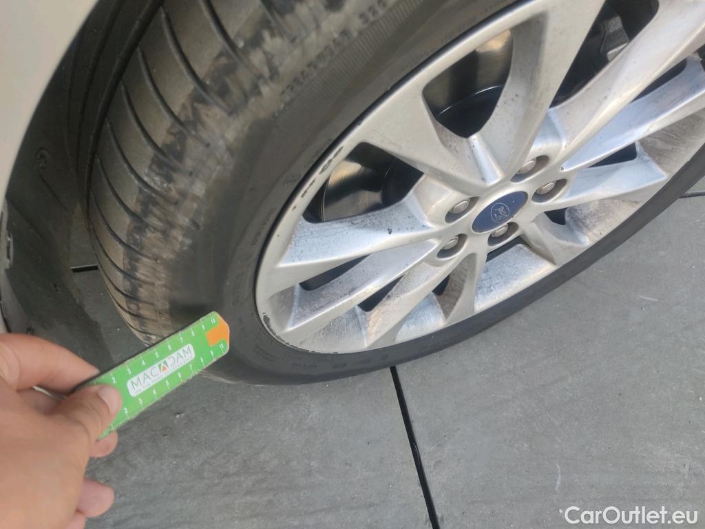  Ford  Mondeo FORD  / 2014 / 5P / familiar 2.0 TDCi 110kW Trend Powershift SB #17