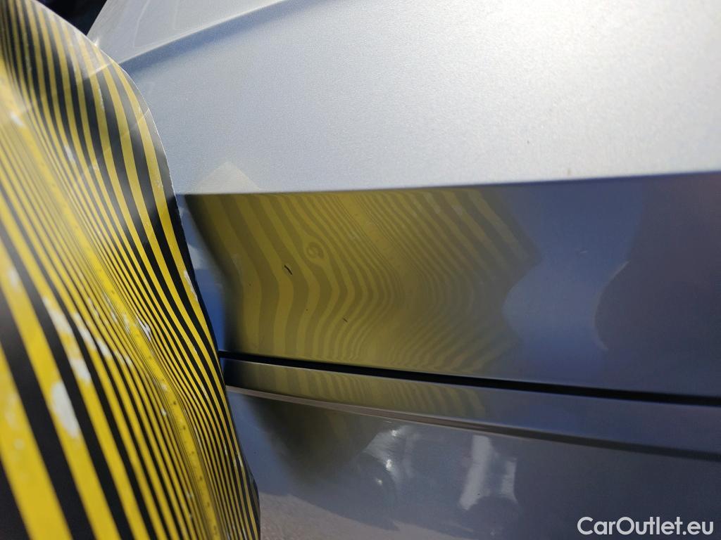  Volkswagen  Polo VOLKSWAGEN  / 2017 / 5P / berlina con portón Advance 1.0 TSI 70kW (95CV) DSG #3