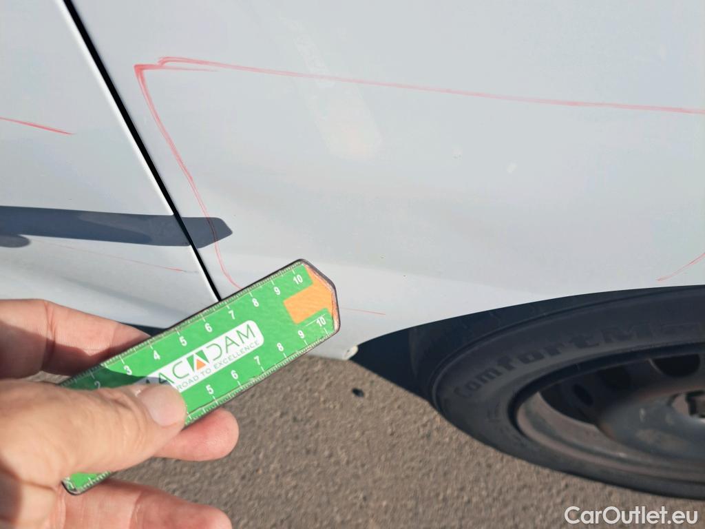  Dacia  Dokker DACIA  / 2013 / 4P / furgón derivado de turismo Van Essential dCi 66kW (90CV) #34