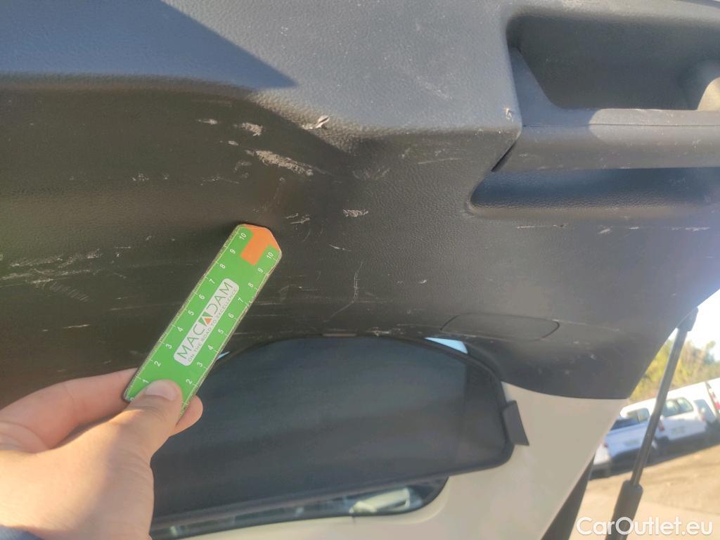  Ford  Mondeo FORD  / 2014 / 5P / familiar 2.0 TDCi 110kW Trend Powershift SB #20