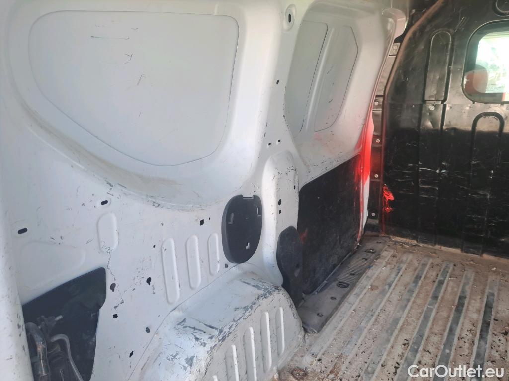  Dacia  Dokker DACIA  / 2013 / 4P / furgón derivado de turismo Van Essential dCi 66kW (90CV) #3