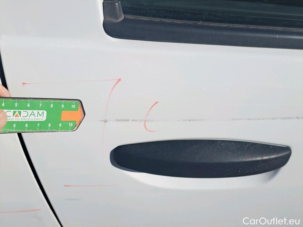  Dacia  Dokker DACIA  / 2013 / 4P / furgón derivado de turismo Van Essential dCi 66kW (90CV) #23