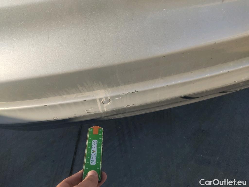  Ford  Mondeo FORD  / 2014 / 5P / familiar 2.0 TDCi 110kW Trend Powershift SB #14