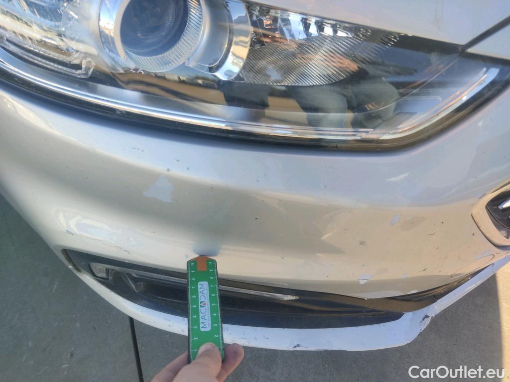  Ford  Mondeo FORD  / 2014 / 5P / familiar 2.0 TDCi 110kW Trend Powershift SB #24