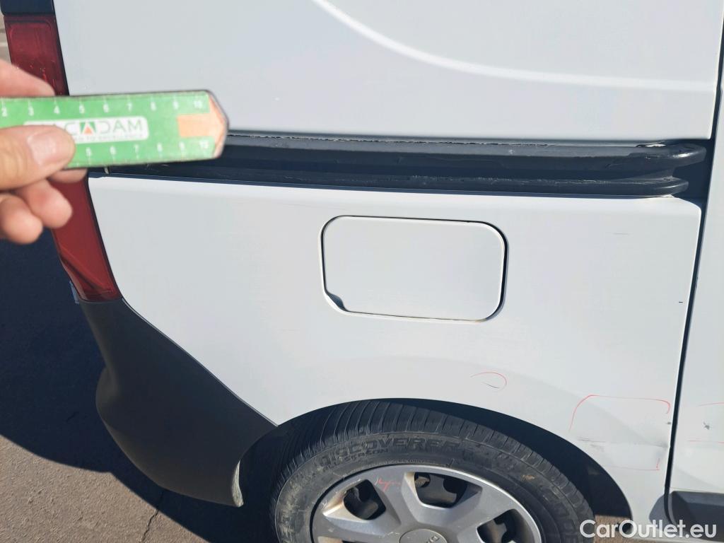  Dacia  Dokker DACIA  / 2013 / 4P / furgón derivado de turismo Van Essential dCi 66kW (90CV) #71