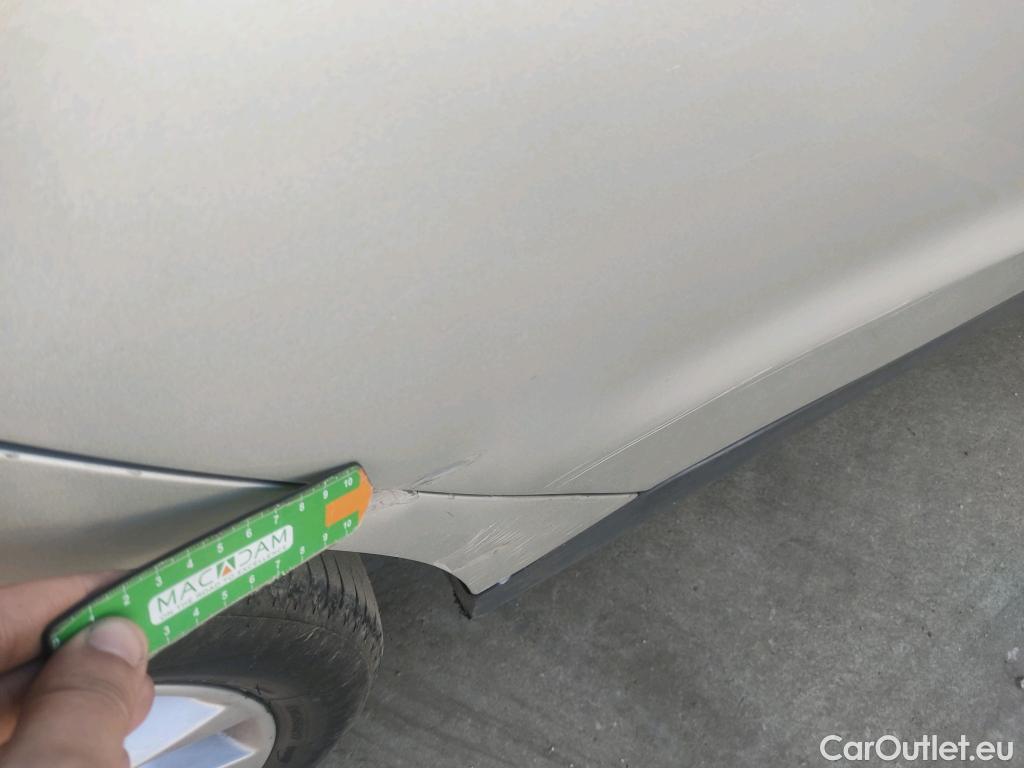  Ford  Mondeo FORD  / 2014 / 5P / familiar 2.0 TDCi 110kW Trend Powershift SB #8