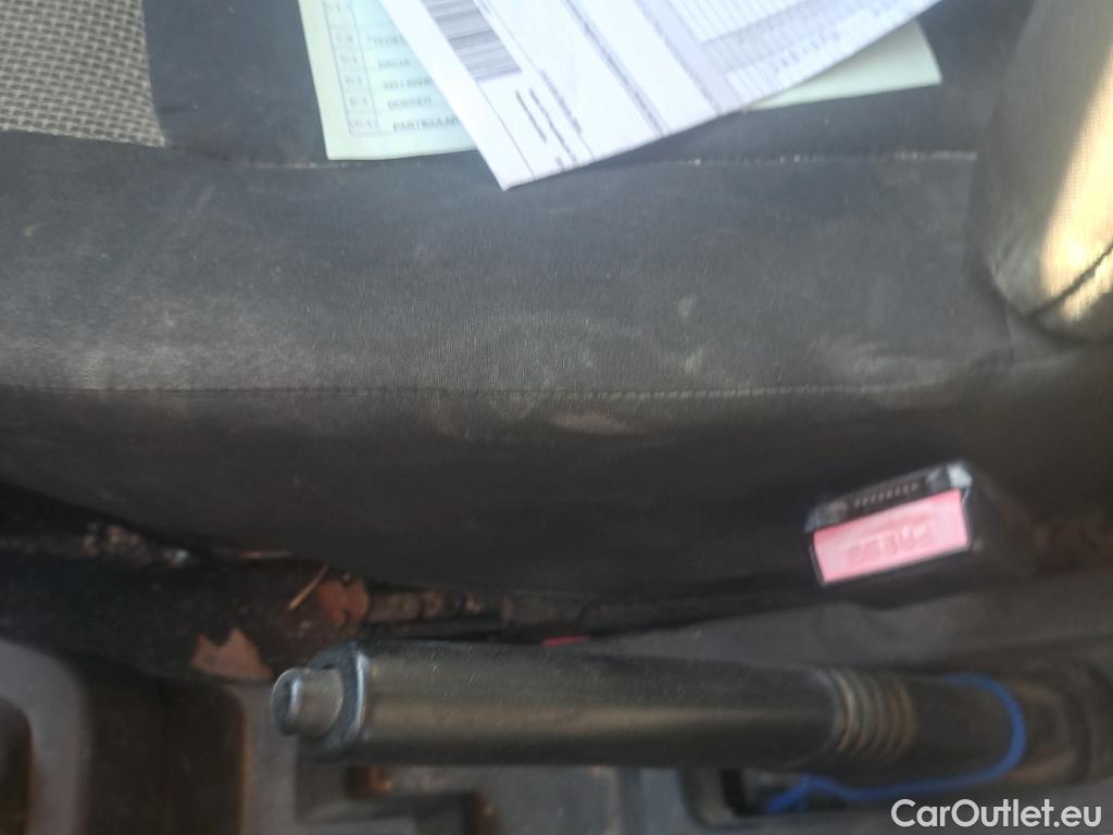  Dacia  Dokker DACIA  / 2013 / 4P / furgón derivado de turismo Van Essential dCi 66kW (90CV) #49