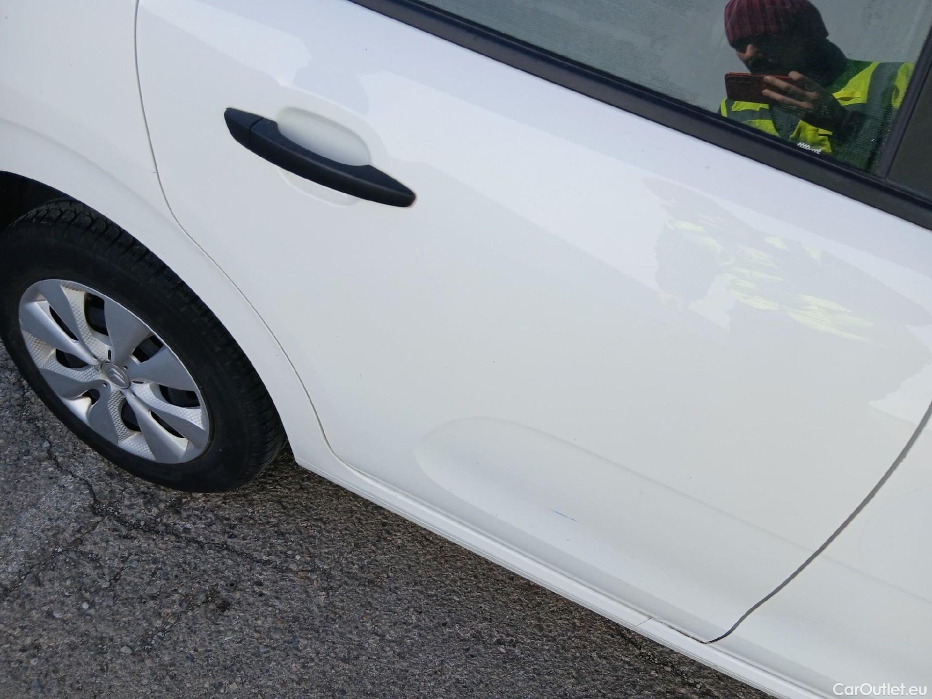  Citroen  C3 CITROEN  / 2016 / 5P / berlina comercial BlueHDi 55KW (75CV) S&S Comercial #29