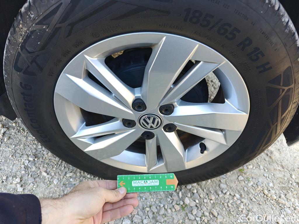  Volkswagen  Polo VOLKSWAGEN  / 2017 / 5P / berlina con portón Advance 1.0 TSI 70kW (95CV) DSG #39