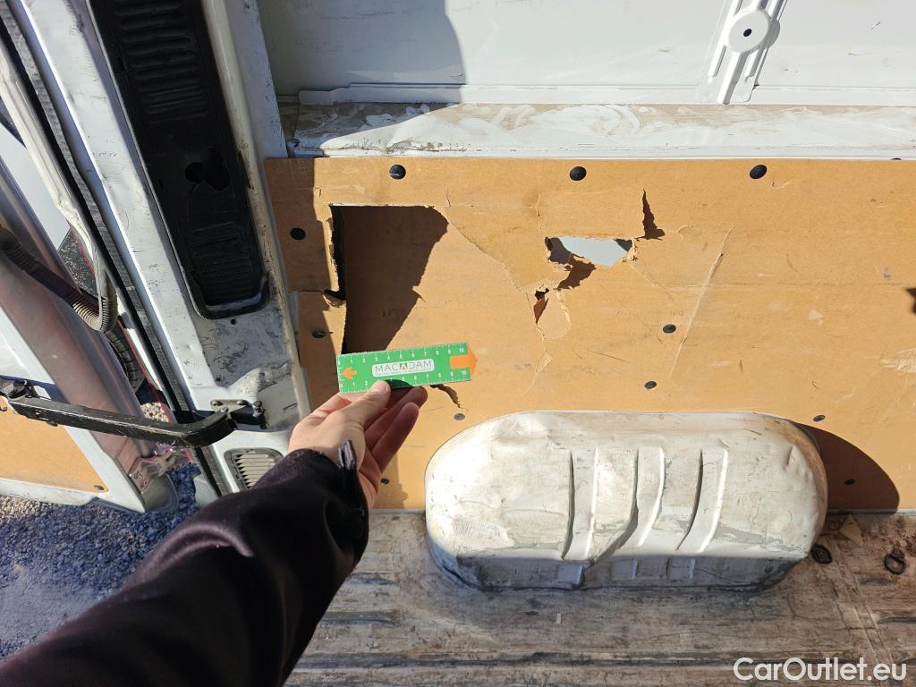  Nissan  NV400 NISSAN  / 2011 / 4P / furgón L2H2 3,5T 2.3dCi 99kW FWD Comfort #18