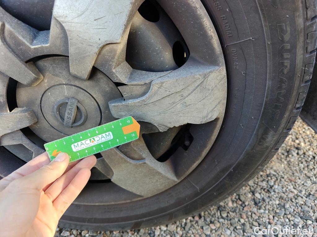  Nissan  NV400 NISSAN  / 2011 / 4P / furgón L2H2 3,5T 2.3dCi 99kW FWD Comfort #94