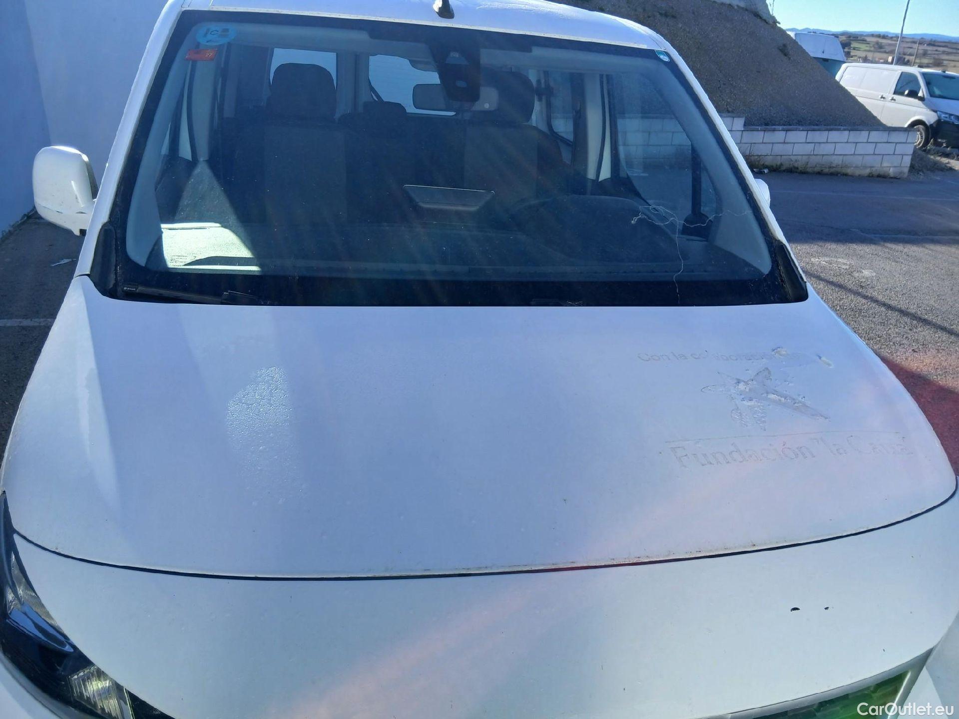  Peugeot  RIFTER PEUGEOT  / 2018 / 4P / combi Active Standard BlueHDi 73kW (IND) (AC2) #2