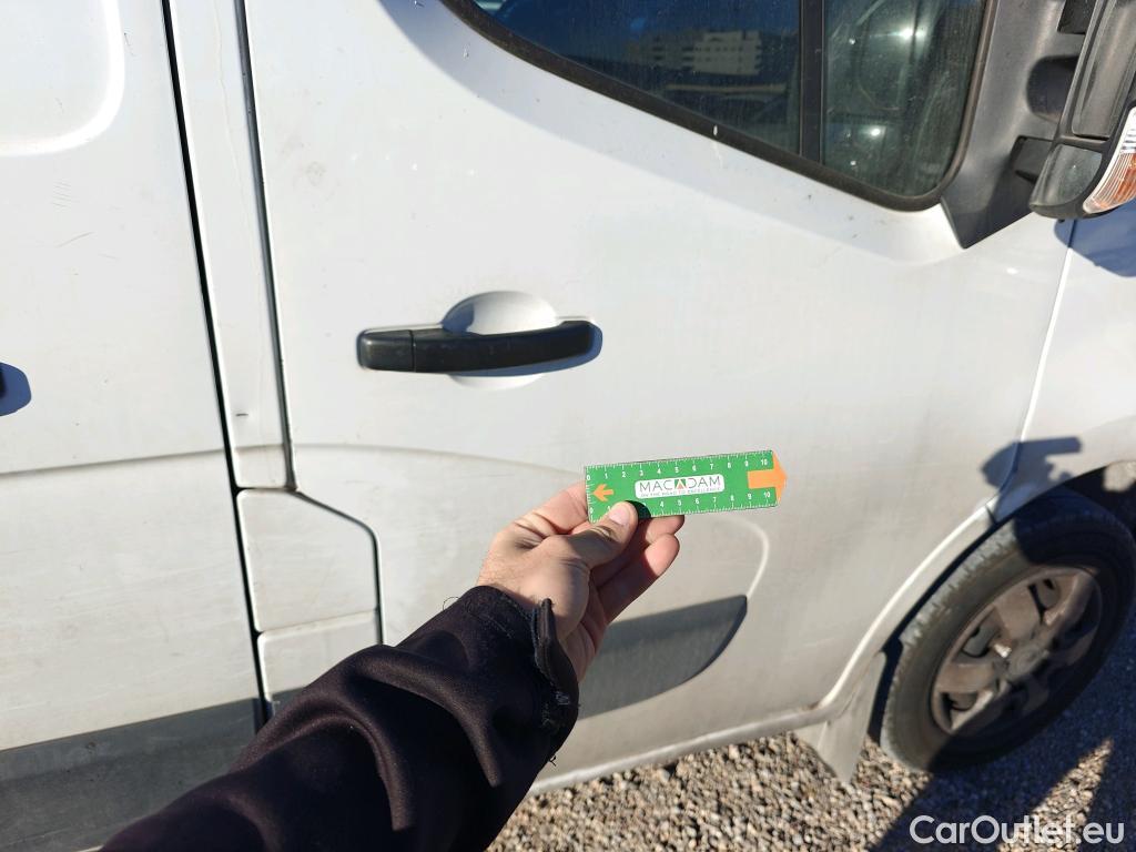  Nissan  NV400 NISSAN  / 2011 / 4P / furgón L2H2 3,5T 2.3dCi 99kW FWD Comfort #48