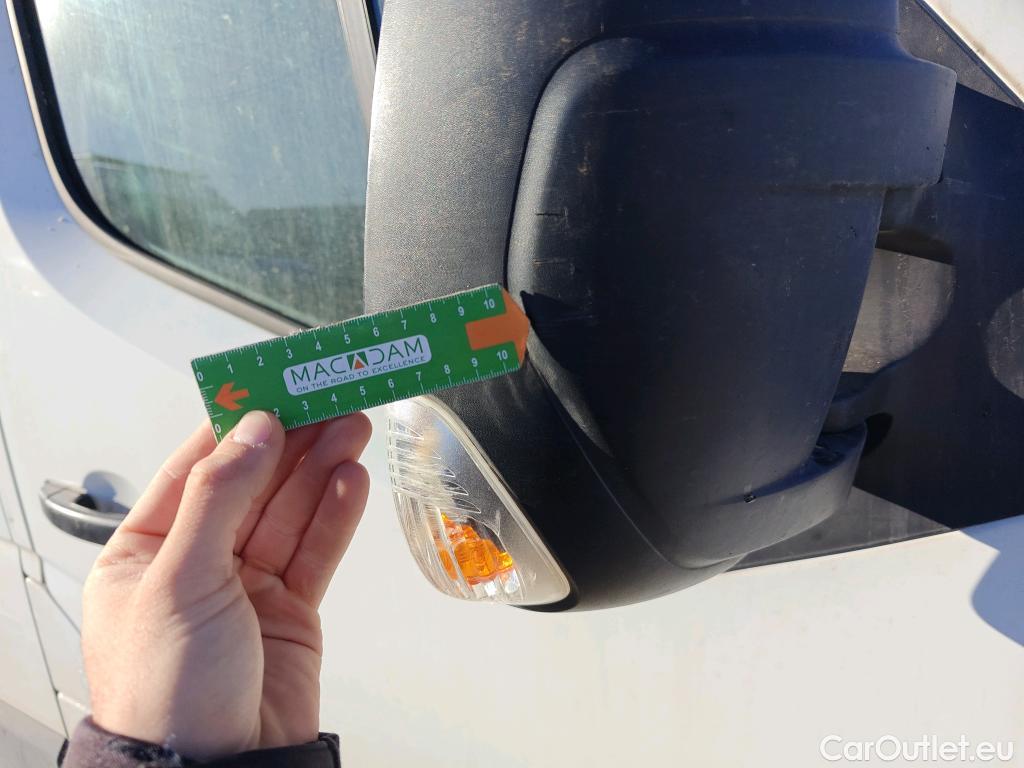  Nissan  NV400 NISSAN  / 2011 / 4P / furgón L2H2 3,5T 2.3dCi 99kW FWD Comfort #108