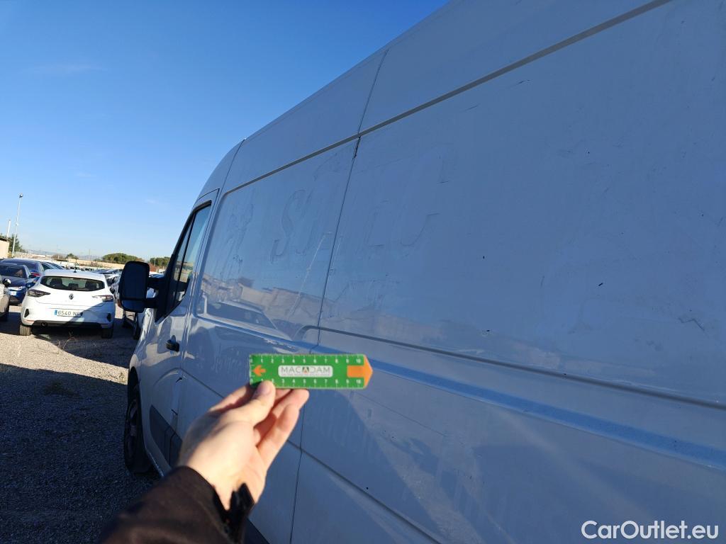  Nissan  NV400 NISSAN  / 2011 / 4P / furgón L2H2 3,5T 2.3dCi 99kW FWD Comfort #52