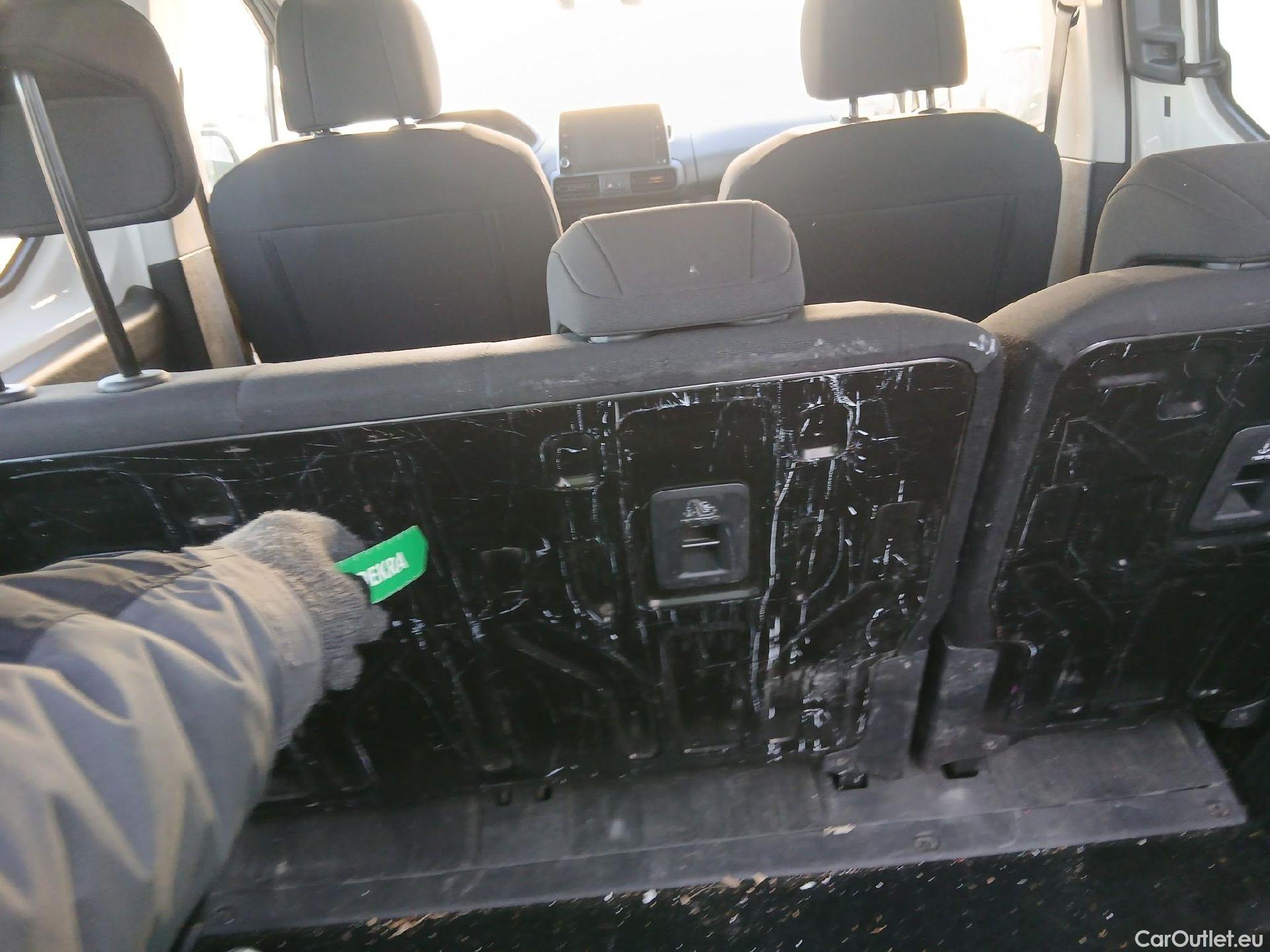  Peugeot  RIFTER PEUGEOT  / 2018 / 4P / combi Active Standard BlueHDi 73kW (IND) (AC2) #42