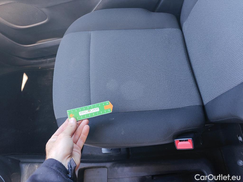  Peugeot  Partner PEUGEOT  / 2018 / 3P / furgón derivado de turismo Pro Standard 600kg BlueHDi 73kW #66