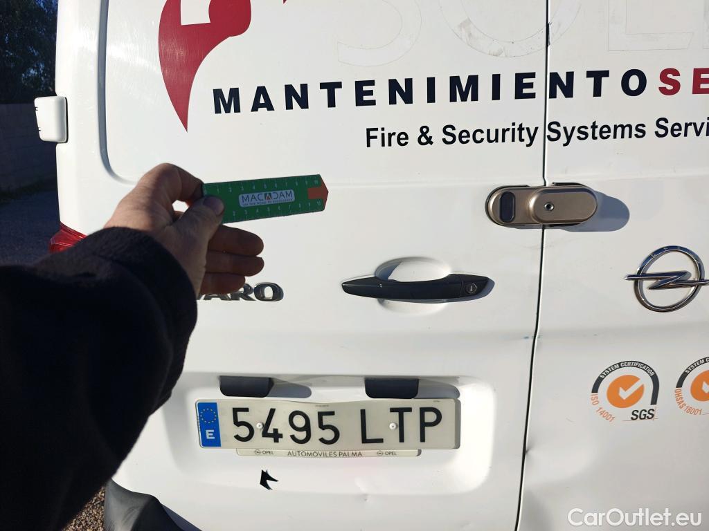  Opel  Vivaro OPEL  / 2019 / 4P / furgón 2.0 Diésel 88kW (120CV) L Inc. Express #13