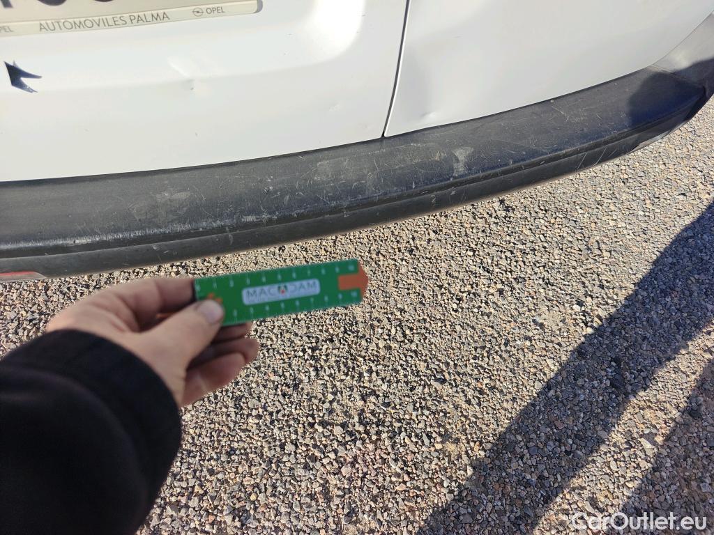  Opel  Vivaro OPEL  / 2019 / 4P / furgón 2.0 Diésel 88kW (120CV) L Inc. Express #27