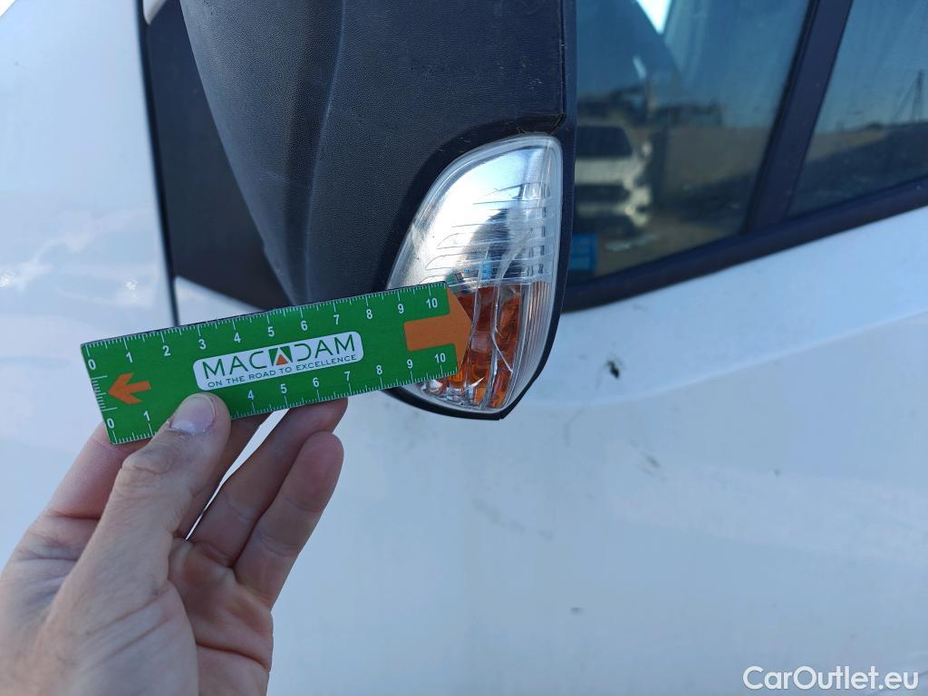  Nissan  NV400 NISSAN  / 2011 / 4P / furgón L2H2 3,5T 2.3dCi 99kW FWD Comfort #62