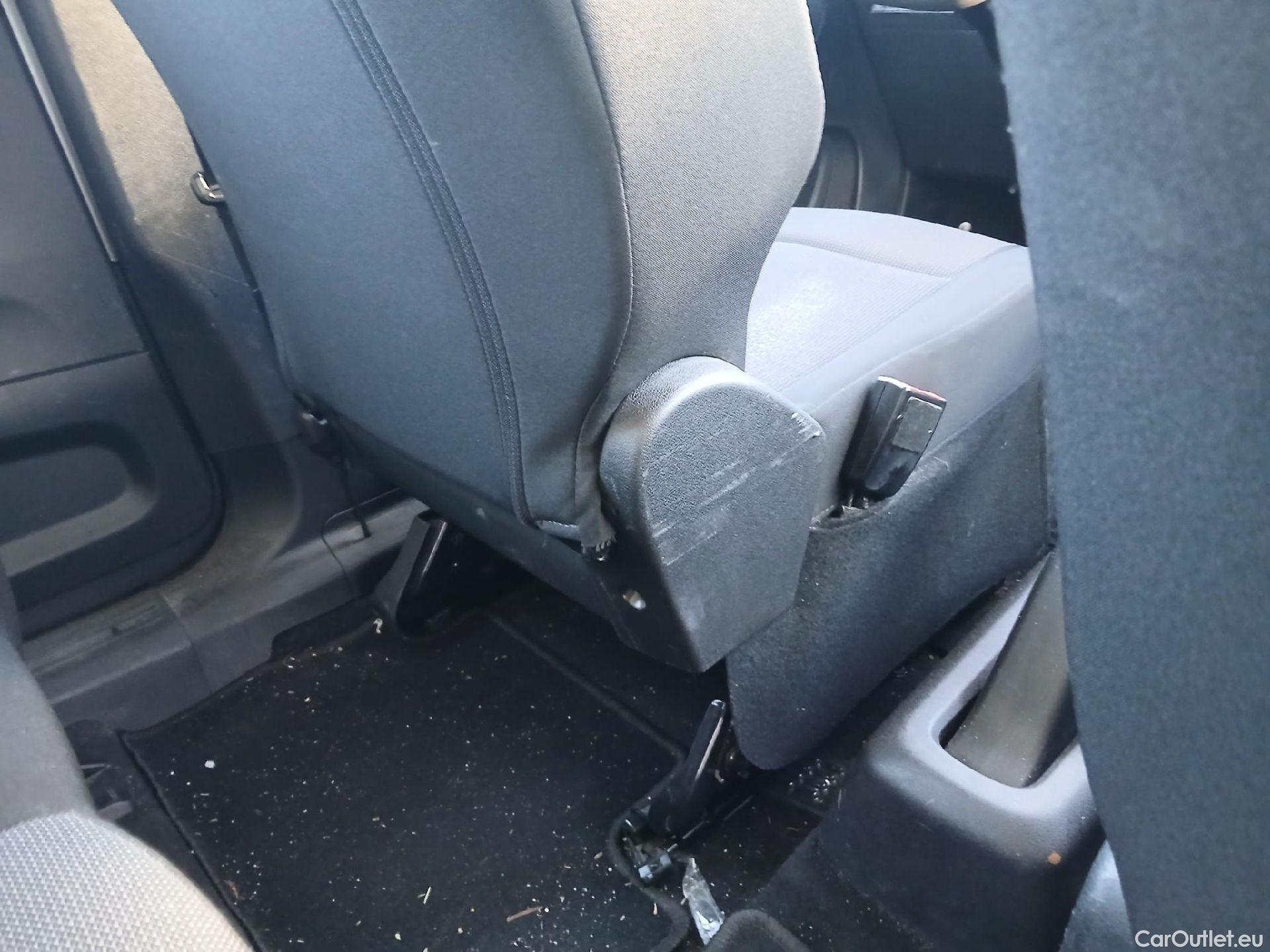  Peugeot  RIFTER PEUGEOT  / 2018 / 4P / combi Active Standard BlueHDi 73kW (IND) (AC2) #39