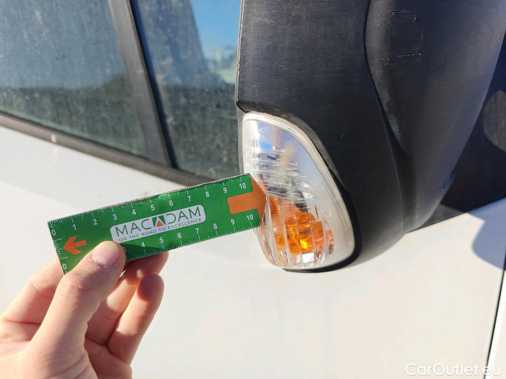  Nissan  NV400 NISSAN  / 2011 / 4P / furgón L2H2 3,5T 2.3dCi 99kW FWD Comfort #60