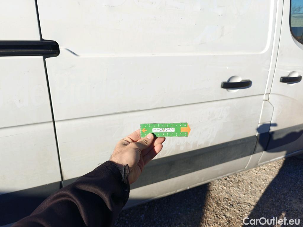  Nissan  NV400 NISSAN  / 2011 / 4P / furgón L2H2 3,5T 2.3dCi 99kW FWD Comfort #33