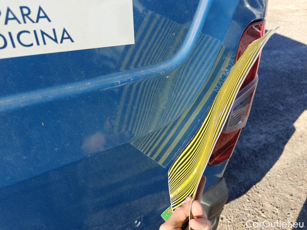  Peugeot  Partner PEUGEOT  / 2018 / 3P / furgón derivado de turismo Pro Standard 600kg BlueHDi 73kW #8