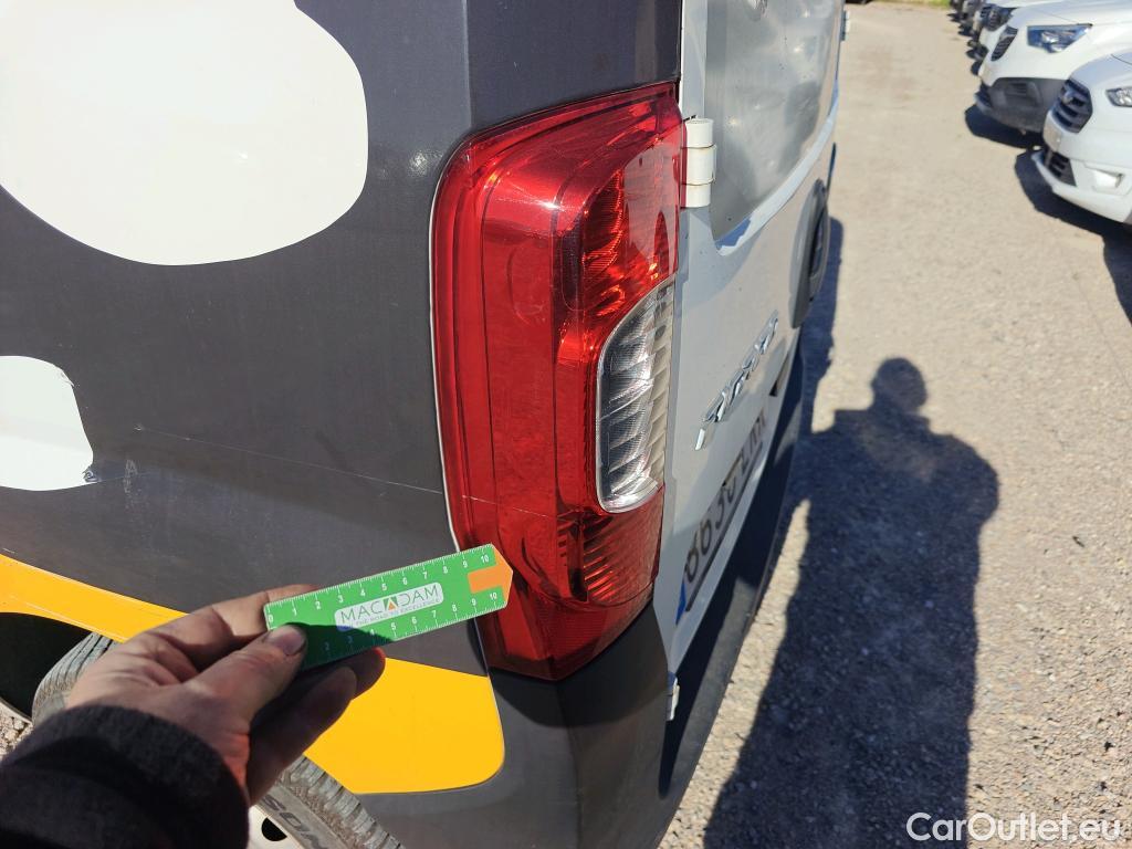  Fiat  Fiorino FIAT  / 2016 / 4P / furgón derivado de turismo Cargo SX N1 1.3 MJet 70 kW (95 CV) #9