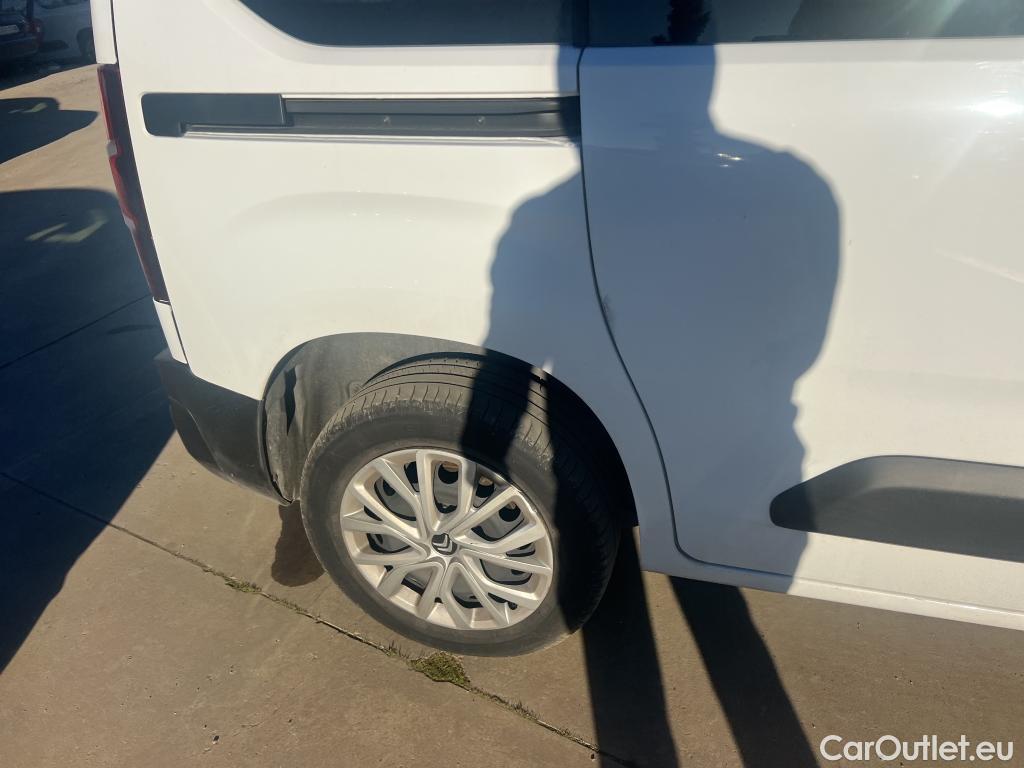  Citroen  Berlingo CITROEN  / 2018 / 4P / combi Talla M BlueHDi 100 S&S LIVE PACK BUSINE (AC) #5