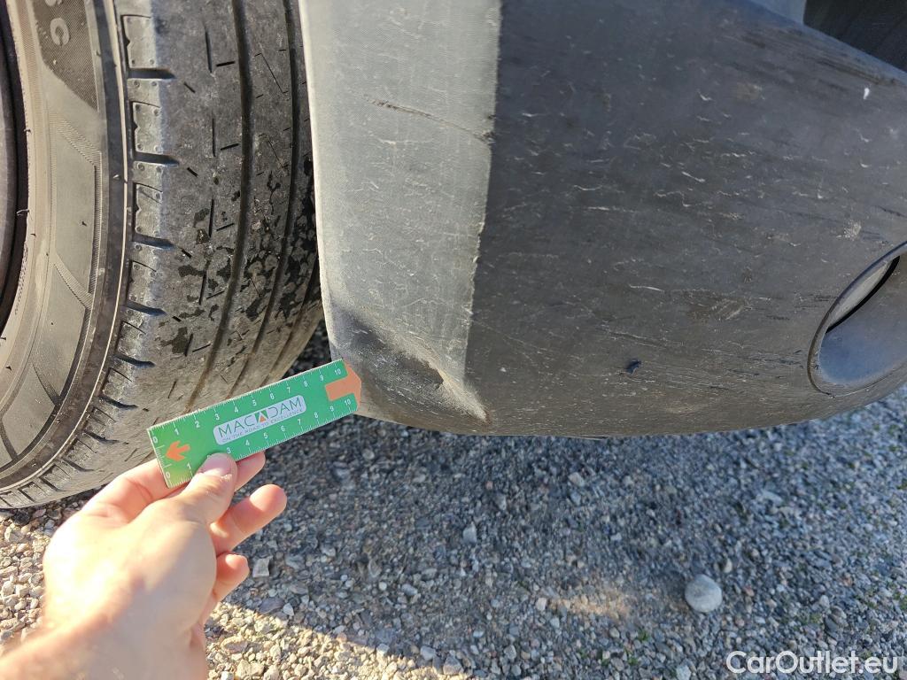  Nissan  NV400 NISSAN  / 2011 / 4P / furgón L2H2 3,5T 2.3dCi 99kW FWD Comfort #67