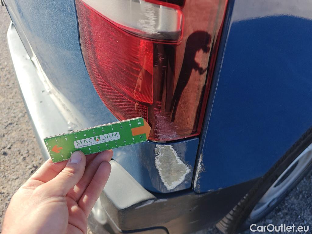  Peugeot  Partner PEUGEOT  / 2018 / 3P / furgón derivado de turismo Pro Standard 600kg BlueHDi 73kW #16