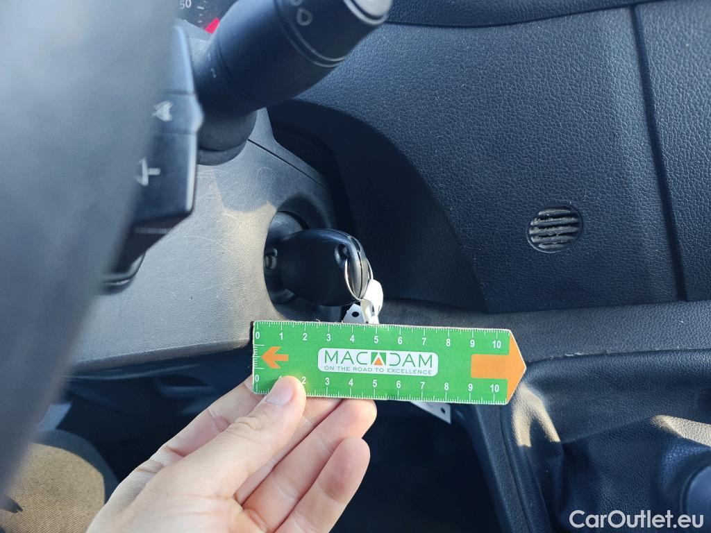  Nissan  NV400 NISSAN  / 2011 / 4P / furgón L2H2 3,5T 2.3dCi 99kW FWD Comfort #7