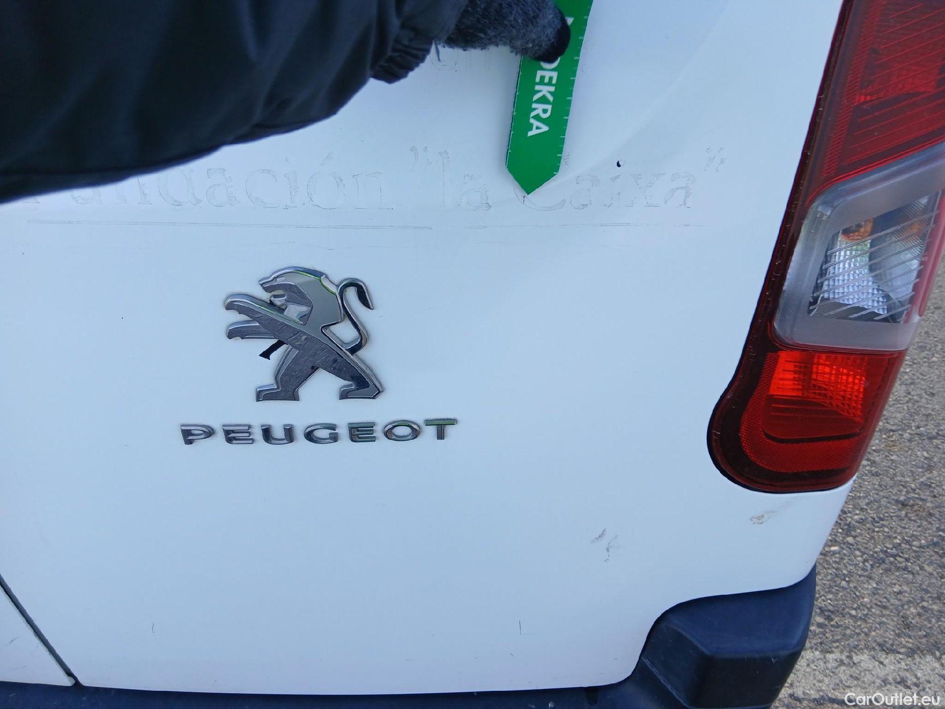  Peugeot  RIFTER PEUGEOT  / 2018 / 4P / combi Active Standard BlueHDi 73kW (IND) (AC2) #21