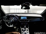  Alfa Romeo   STELVIO ALFA ROMEO / 2017 / 5P / SUV 2.2 TD 210 CV TI AT8 Q4 #3