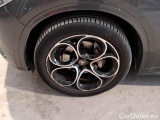  Alfa Romeo   STELVIO ALFA ROMEO / 2017 / 5P / SUV 2.2 TD 210 CV TI AT8 Q4 #75