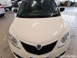  Lancia  Ypsilon LANCIA  ECOCHIC / 2015 / 5P / BERLINA 1.0 70CV FIREFLY HYBRID SeS GOLD #24