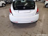  Lancia  Ypsilon LANCIA  ECOCHIC / 2015 / 5P / BERLINA 1.0 70CV FIREFLY HYBRID SeS GOLD #38