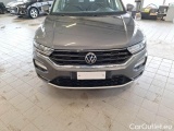  Volkswagen  T-ROC VOLKSWAGEN  / 2017 / 5P / SUV 1.0 TSI BUSINESS #28