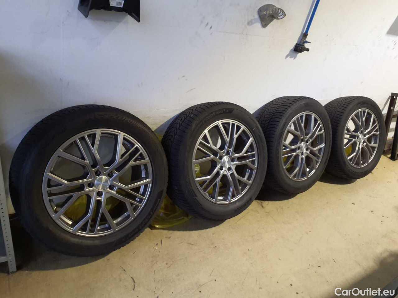  Mercedes  GLE 350 de 4Matic 9G-TRONIC Automatic Diesel/Electric  58 #11