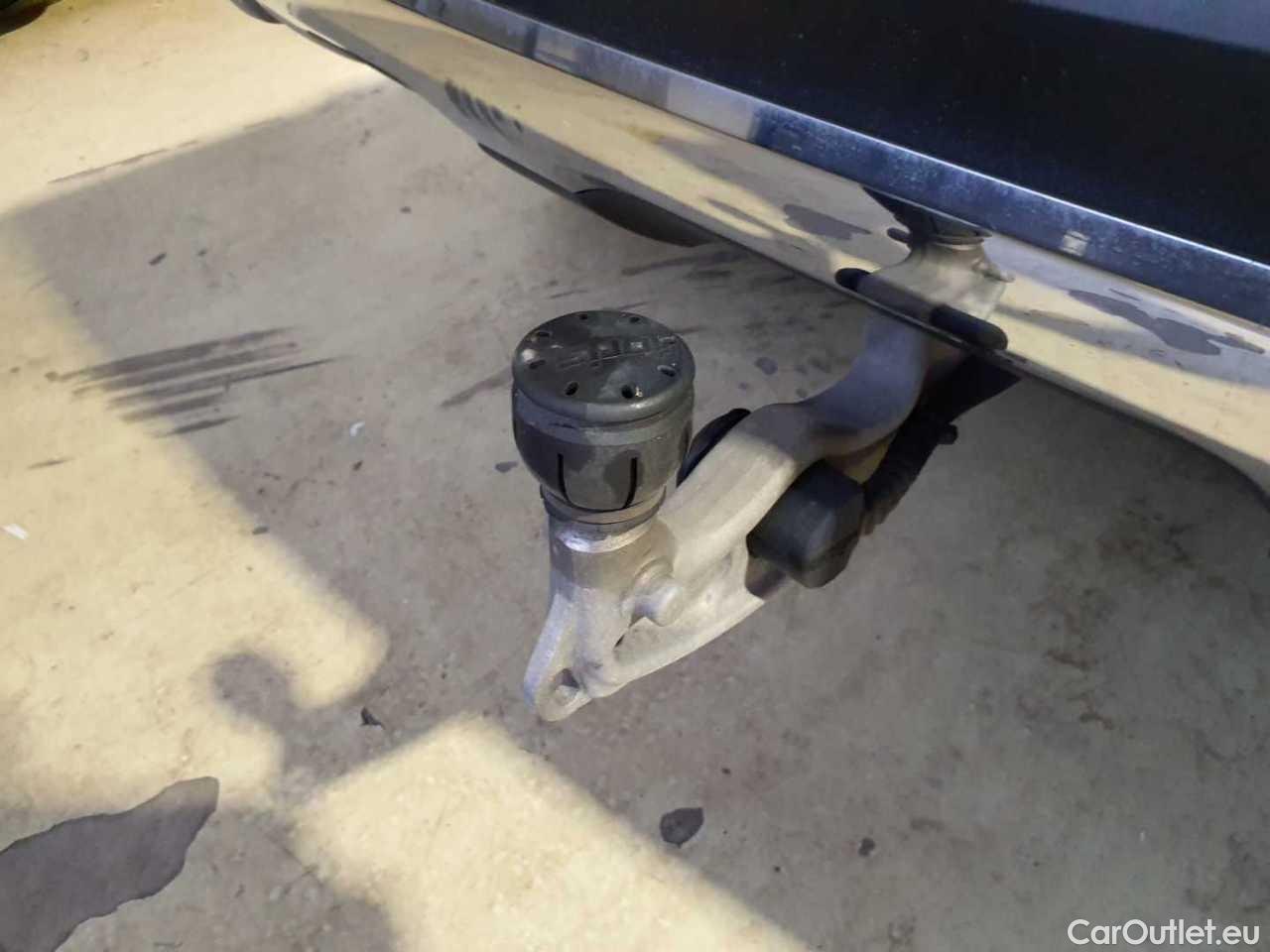  Mercedes  GLE 350 de 4Matic 9G-TRONIC Automatic Diesel/Electric  58 #23