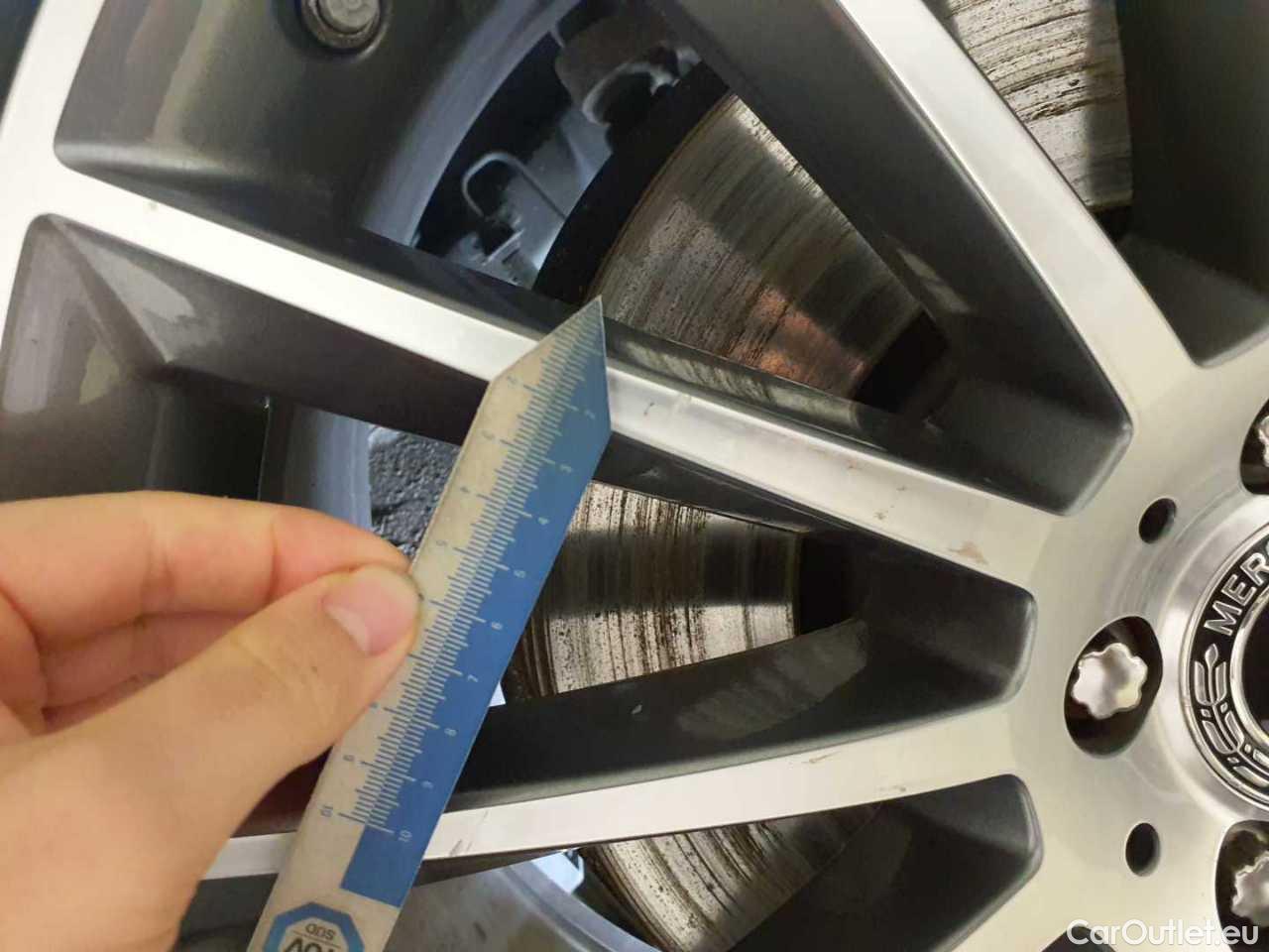  Mercedes  GLE 350 de 4Matic 9G-TRONIC Automatic Diesel/Electric  58 #27