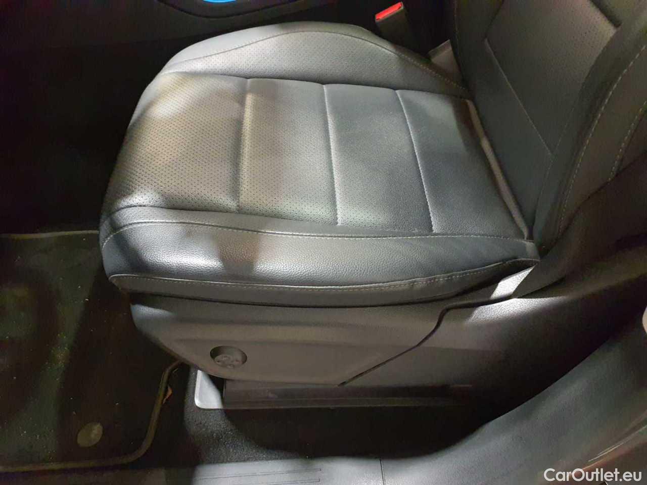  Mercedes  GLE 350 de 4Matic 9G-TRONIC Automatic Diesel/Electric  58 #17