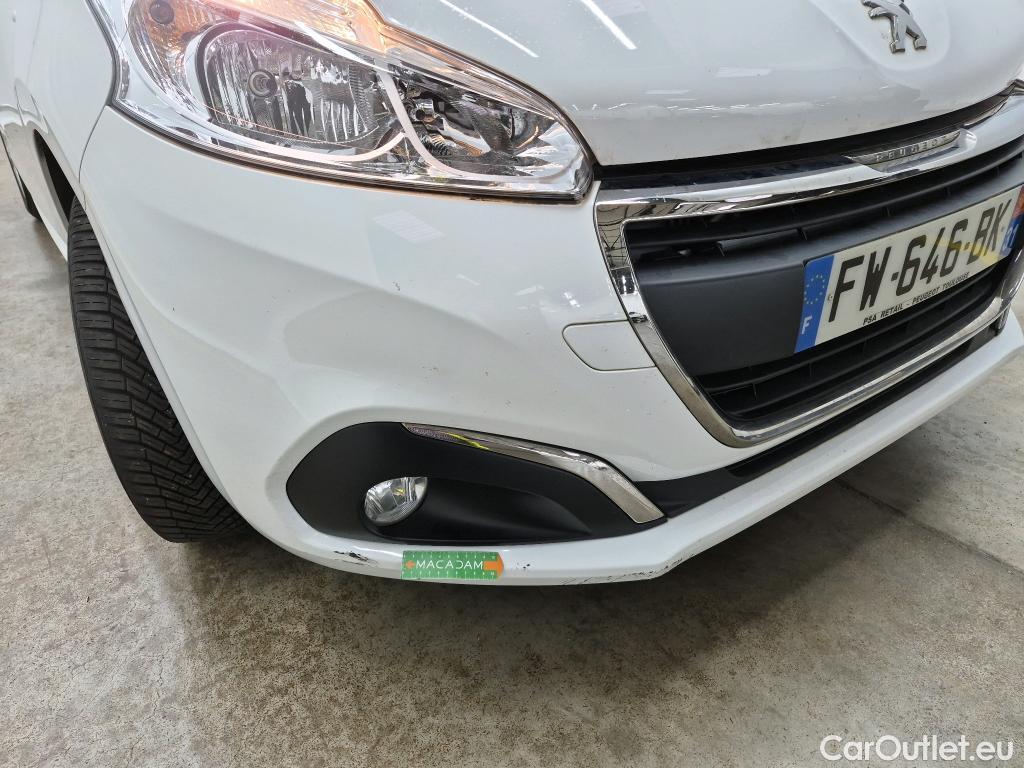 Peugeot  208  Affaire Premium Pack 1.5 HDi 100CV BVM5 E6dT #1